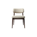 Moderne beige stoel met houten poten